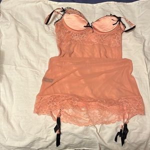 Oh La la Cheri lingerie 34b